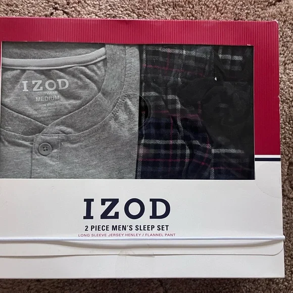 NIB Izod 2 Piece Sleep Set Mens Medium Solid Gray LS Shirt and Plaid Pants - Picture 1 of 3